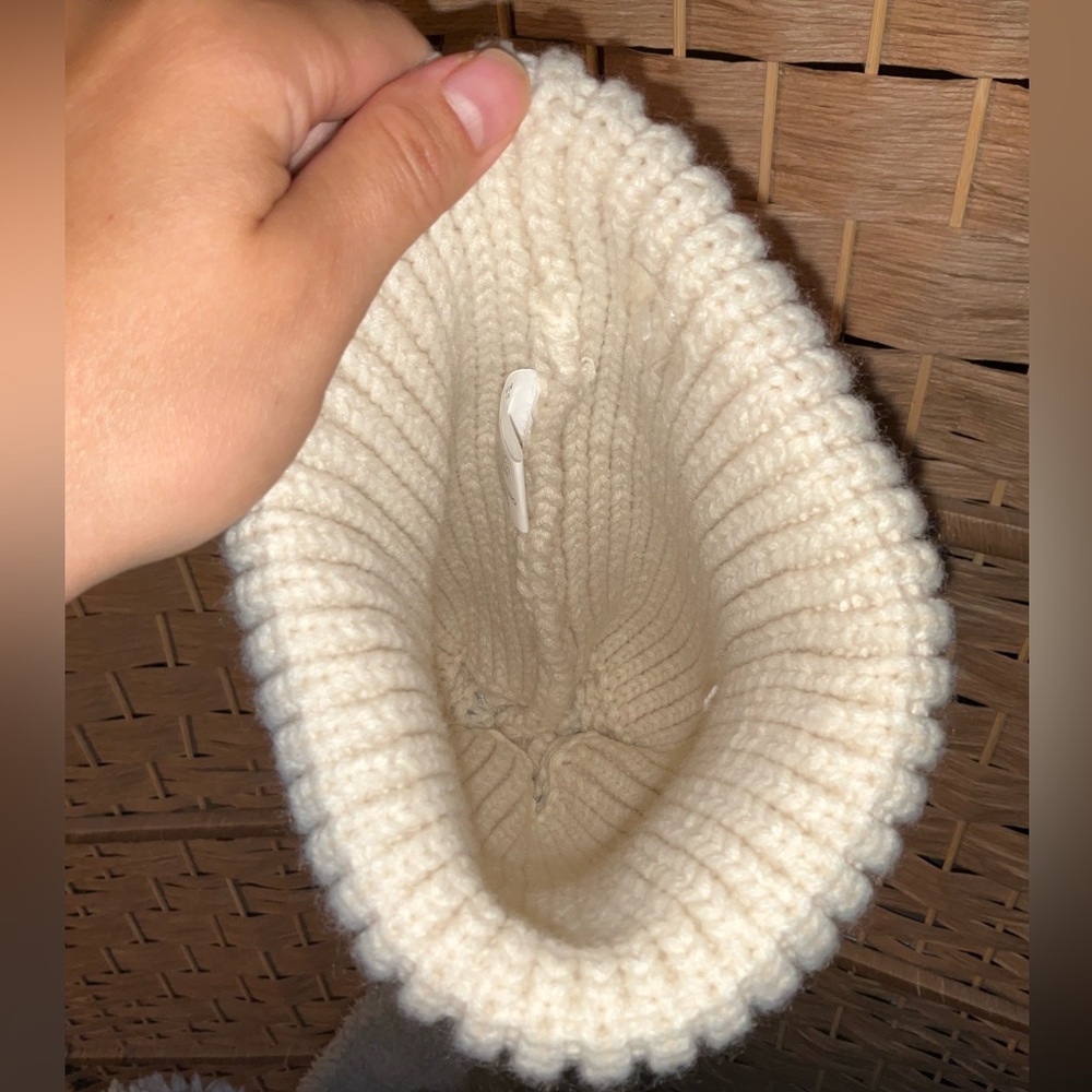Beanie 2 pack - Hollister/Steve Madden - Picture 11 of 12
